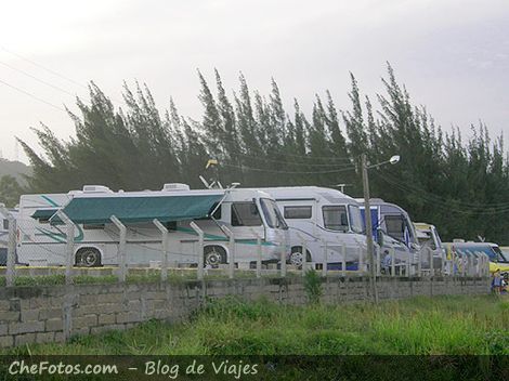 camping-motor-home-garopaba