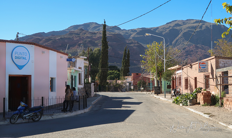 Turismo en Catamarca - Ruta 40 - El pueblo de Hualfín