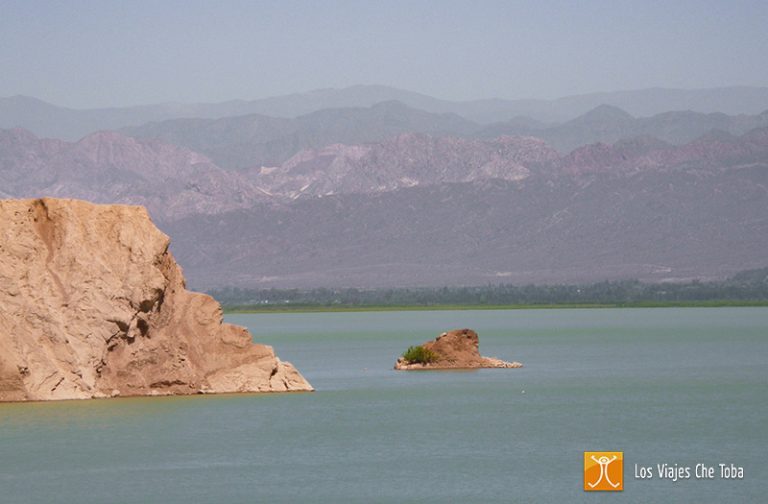 El Embalse y la Quebrada de Ullúm en San Juan
