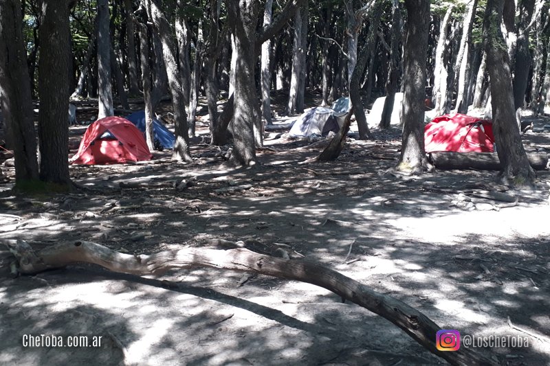 Camping base Laguna de los Tres, Cerro Fitz Roy