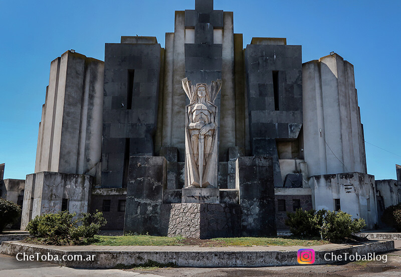 Cementerio de Azul Salamone