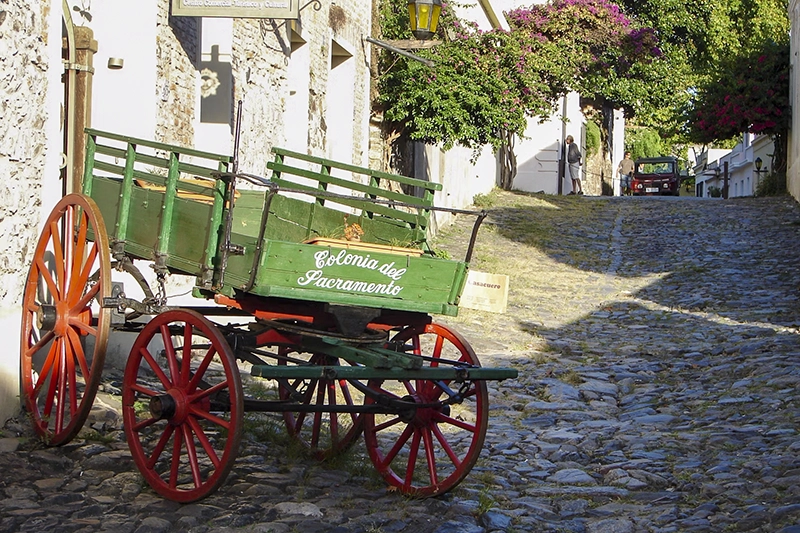 Colonia, Ciudad Colonial