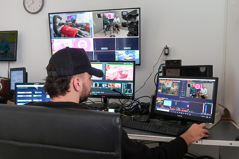 Canal 20 Villa María programa Modo Directo con Che Toba