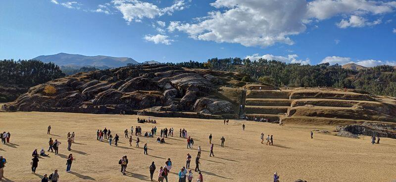 sitio arqueológico Saqsaywaman - cusco