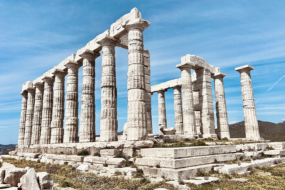 Explora templos y monumentos desde Atenas