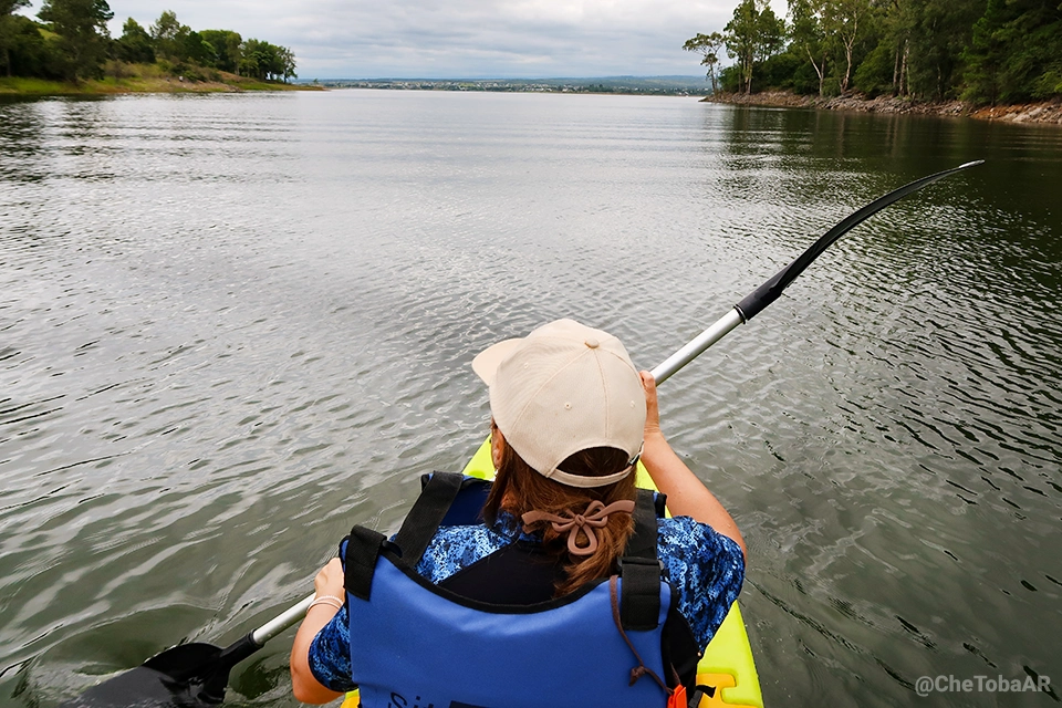 En kayak por el embalse Dique Los Molinos
