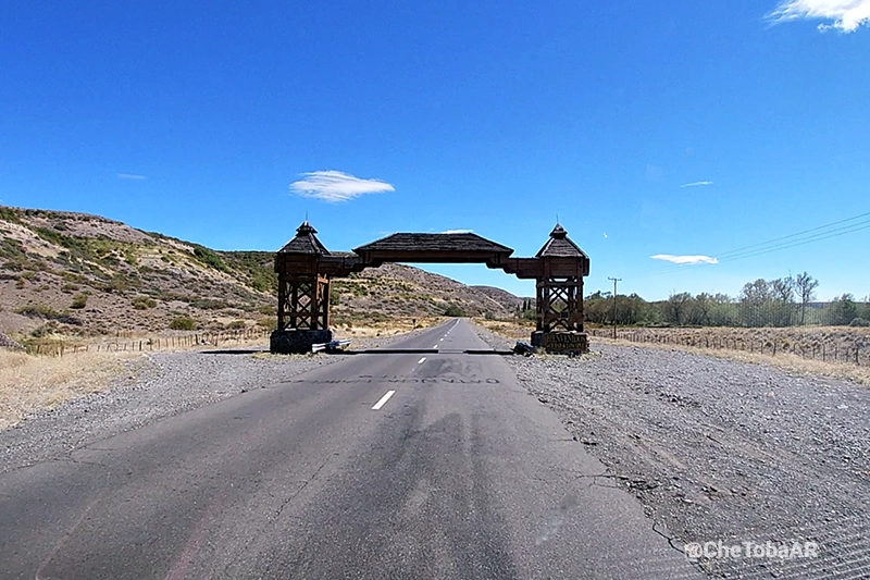 Arco de Bienvenida a Loncopué