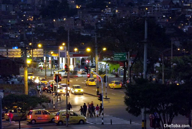 Medellín de Noche
